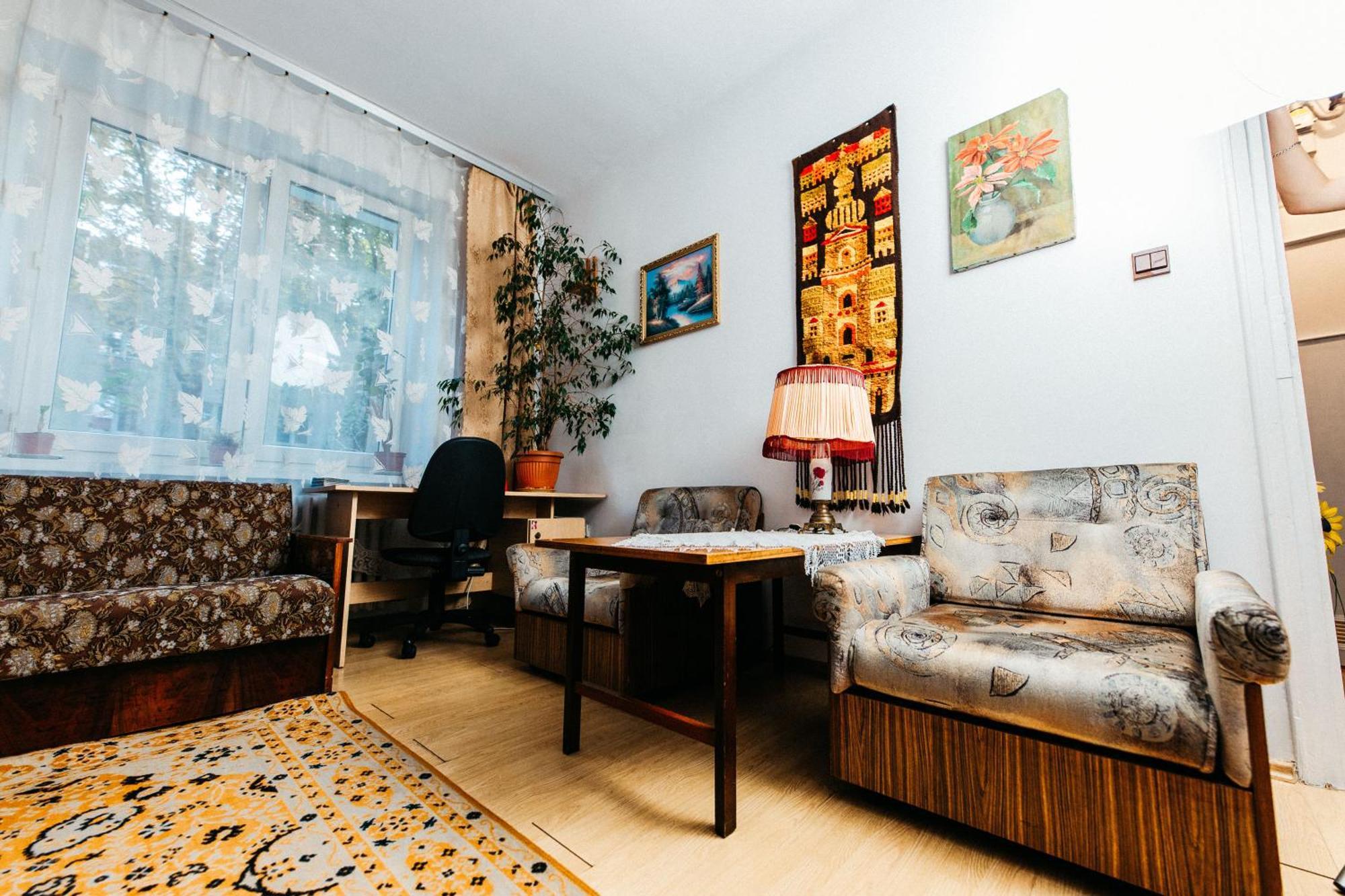 Feel The Old Socialist Style Apartment Kraków Exteriör bild